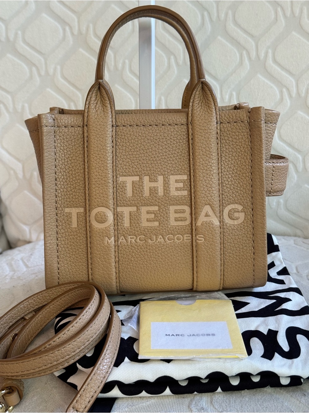 Marc Jacobs Crossbody The Tote Bag